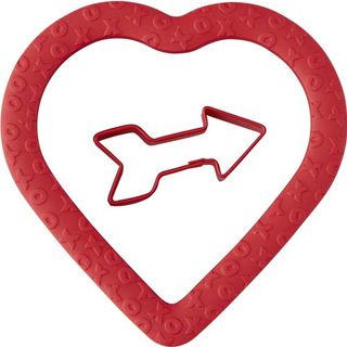 HEARTS SHAPED CONFORT GRIP COOKIE CUTTER WITH ARROW CUTTER 